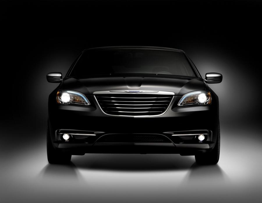  Chrysler 200 2011 года  (фото 10 из 122)